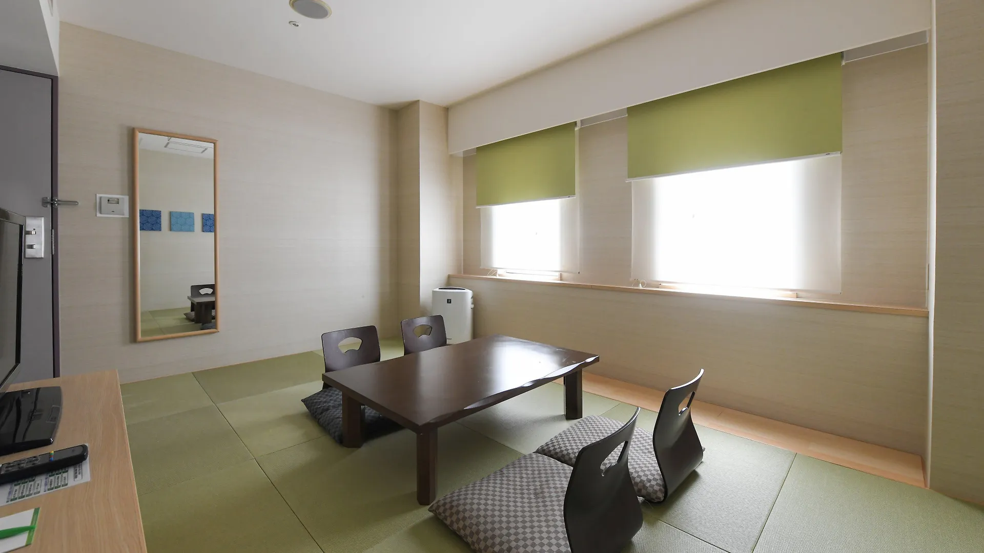 Ana Holiday Inn Sapporo Susukino Hotel