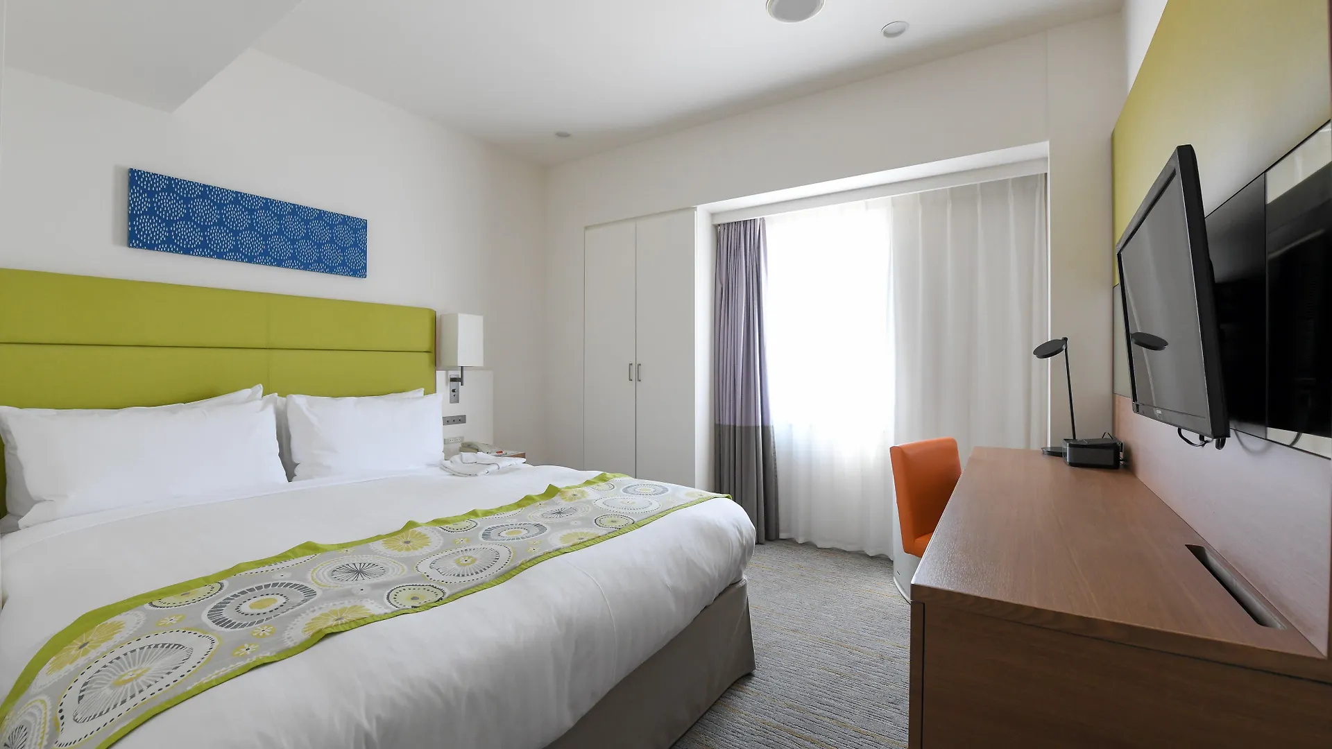 Ana Holiday Inn Sapporo Susukino 3*,