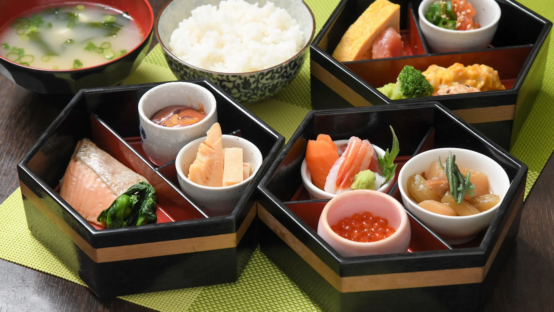 Ana Holiday Inn Sapporo Susukino Hotel